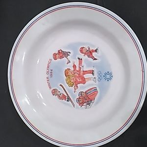 CAMPBELL'S OFFICIAL OLYMPIC COLLECTORS SOUP BOWL 1984